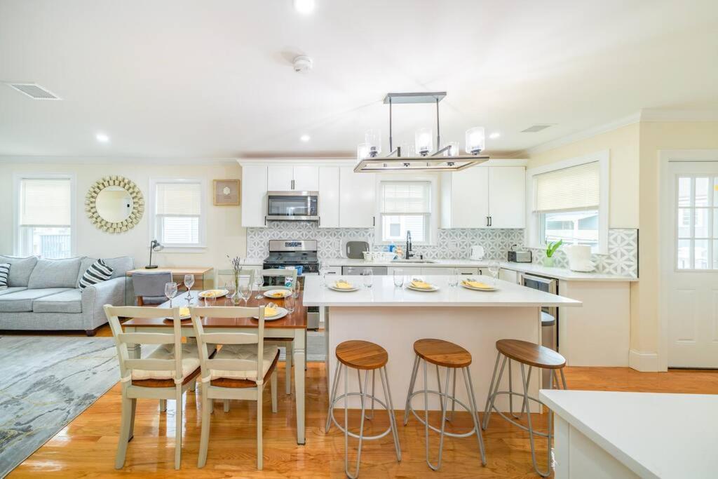 80-2 4Br Boston - Bright Family Stay Near Pjp II Park Apartment