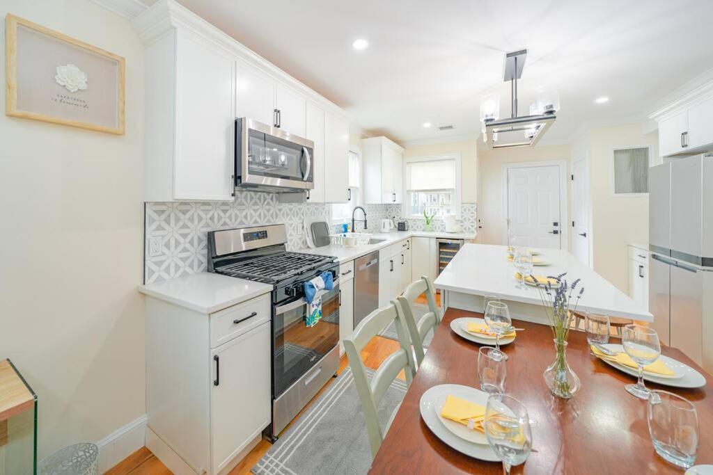 Apartment 80-2 4Br Boston - Bright Family Stay Near Pjp II Park Boston