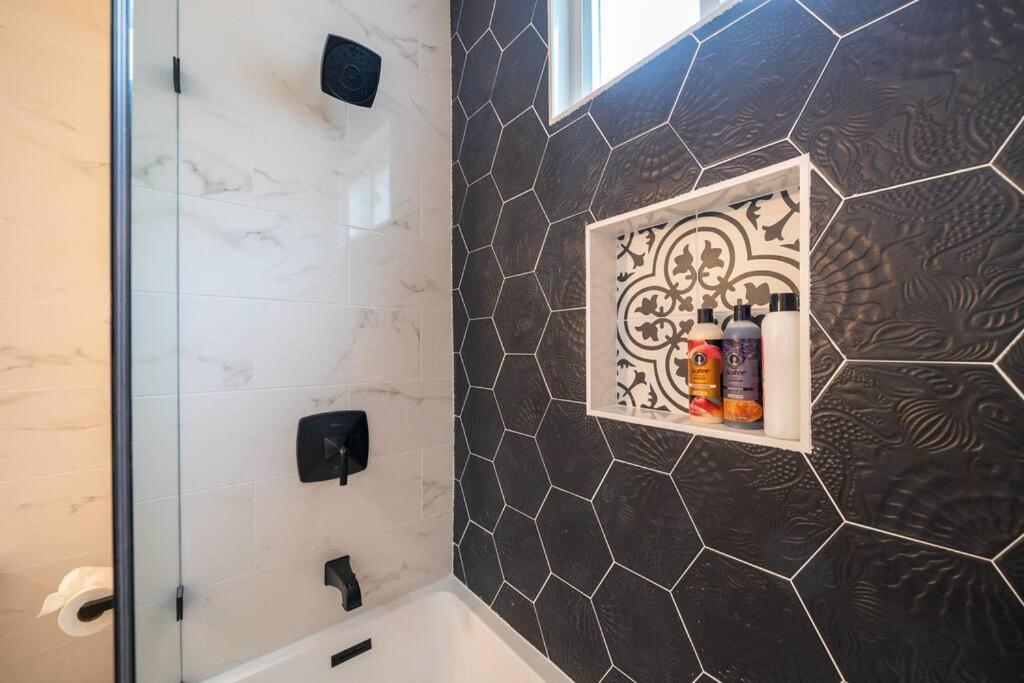 Apartment 80-2 4Br Boston - Bright Family Stay Near Pjp II Park